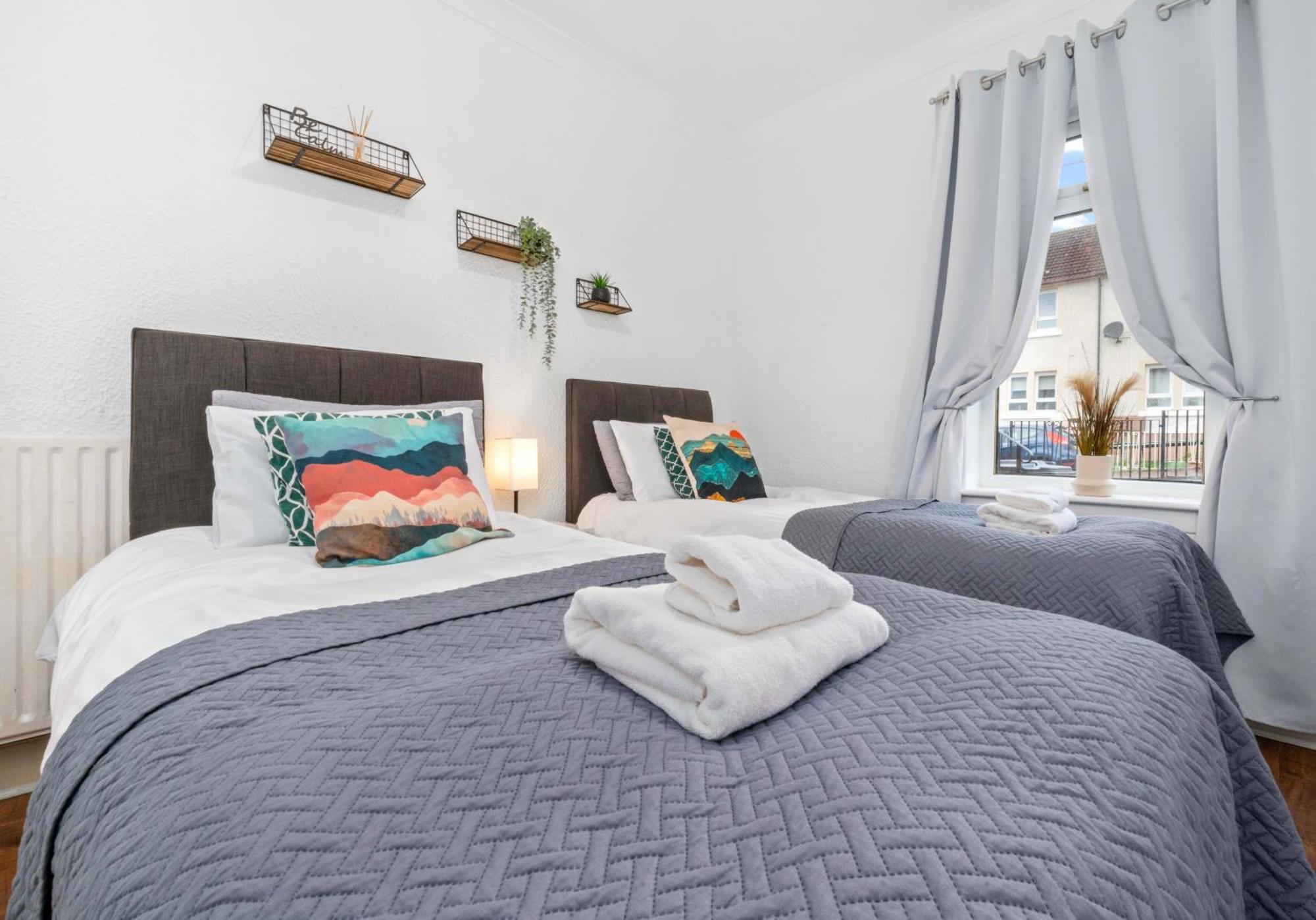 Nicol Apartment By Klass Living Airdrie Kültér fotó